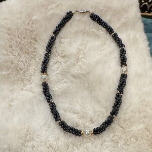 Chic Black and Gold Pearl Necklace